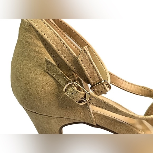 Just Fab Cesilia Tan High Heel Sandals Size 8 - Picture 3 of 9